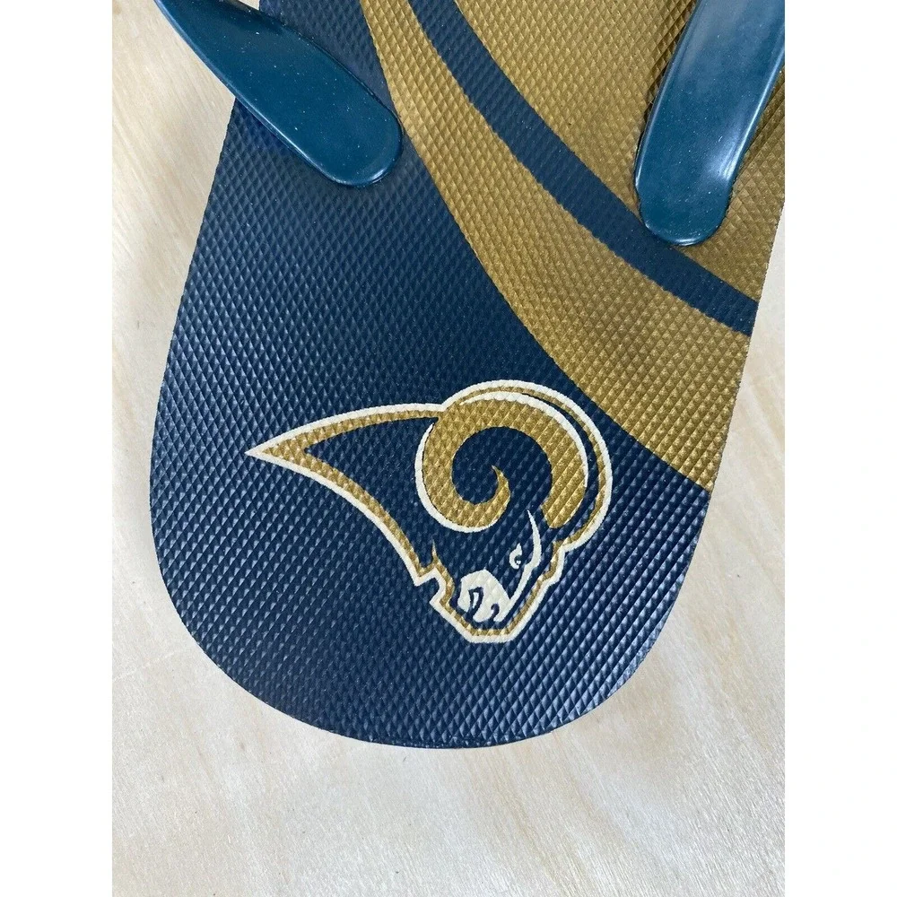 NFL St. Louis Rams Throwback Flip‎ Flops Team Logo Football NWT Various Sizes